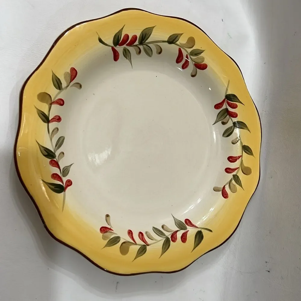 Better Homes And Gardens Deep 1 Dinner Plate 11 Inches Round Scalloped Brown Rim